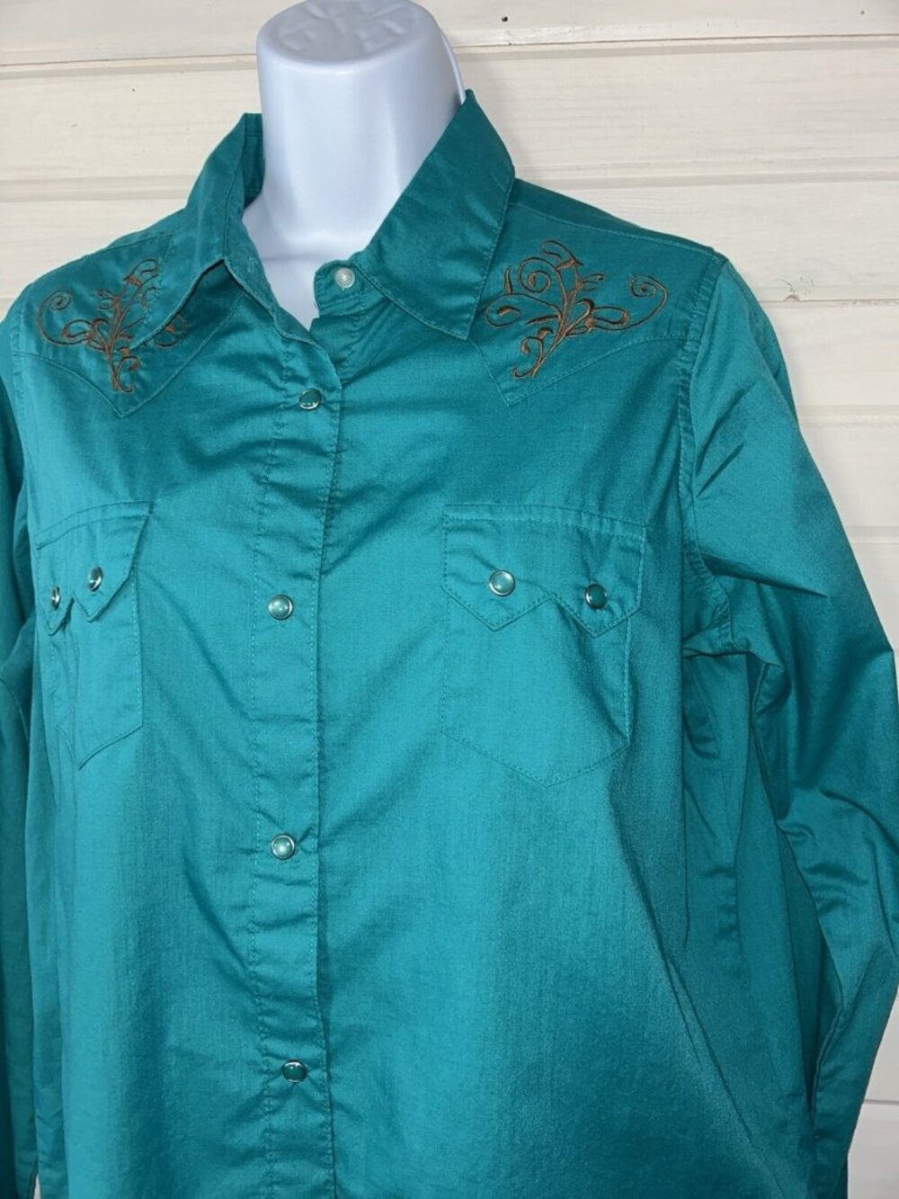 Wrangler Wrancher Sz LARGE Teal Green Embroidered Western Snap Shirt EUC